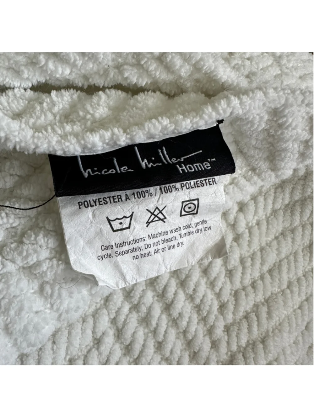 Nicole Miller Home Throw Blanket White Herringbone Textured Fringe 50x60